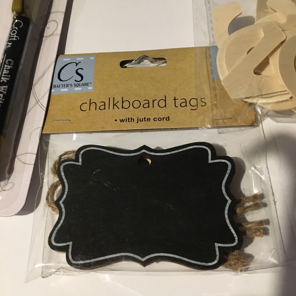 Crafters wooden chalk set